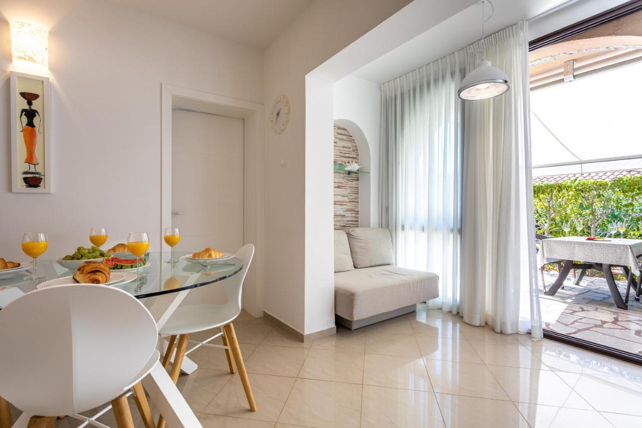 Apartments House Barbara Корнич Екстер'єр фото